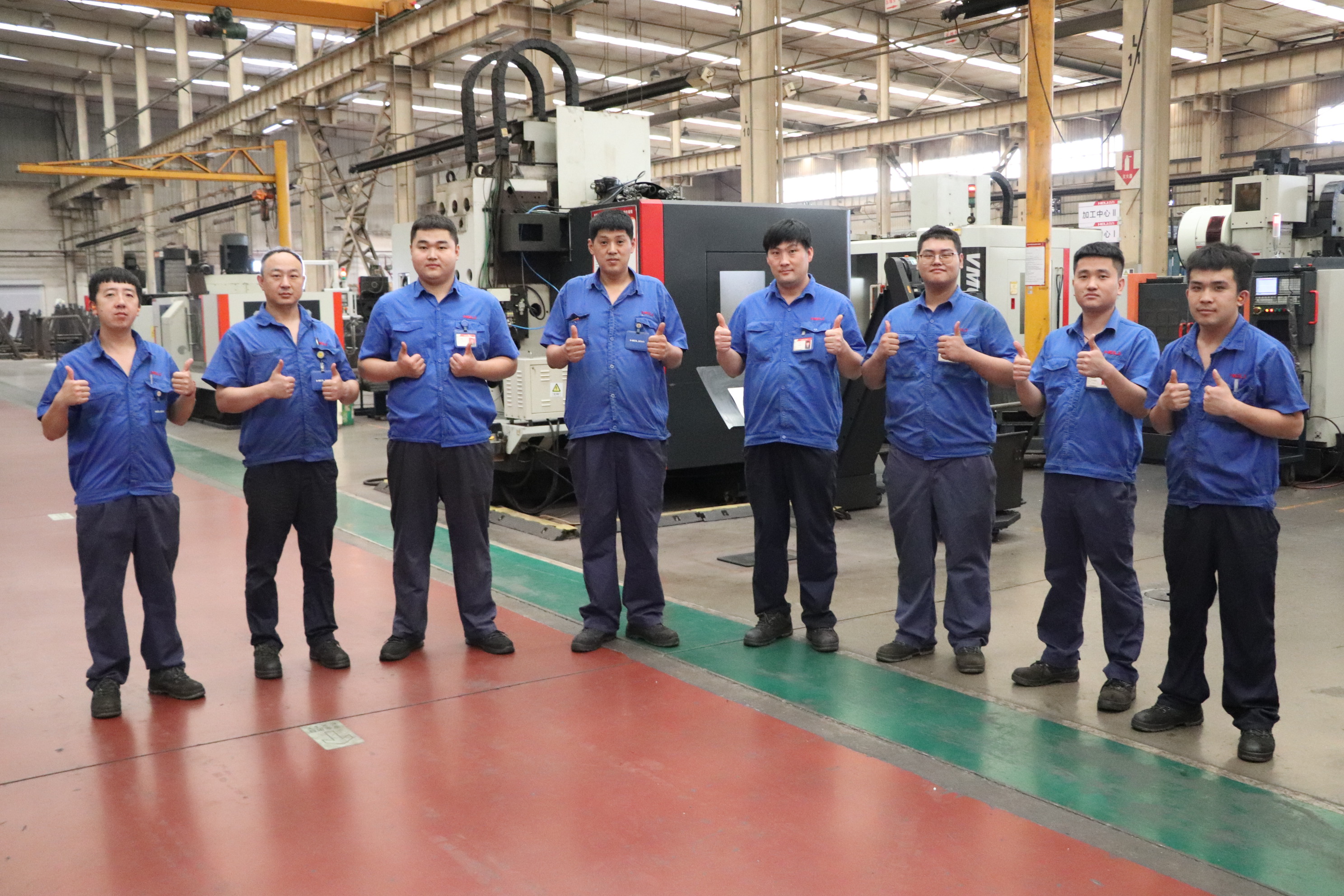 班組合影.JPG 班組合影.JPG